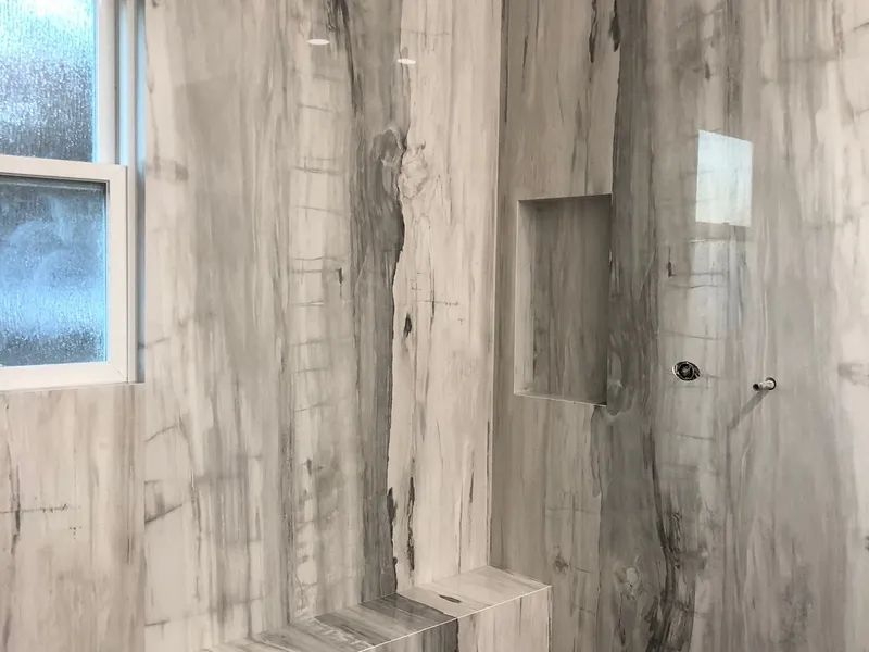 Bano Marmol Blanco Ducha Cristal